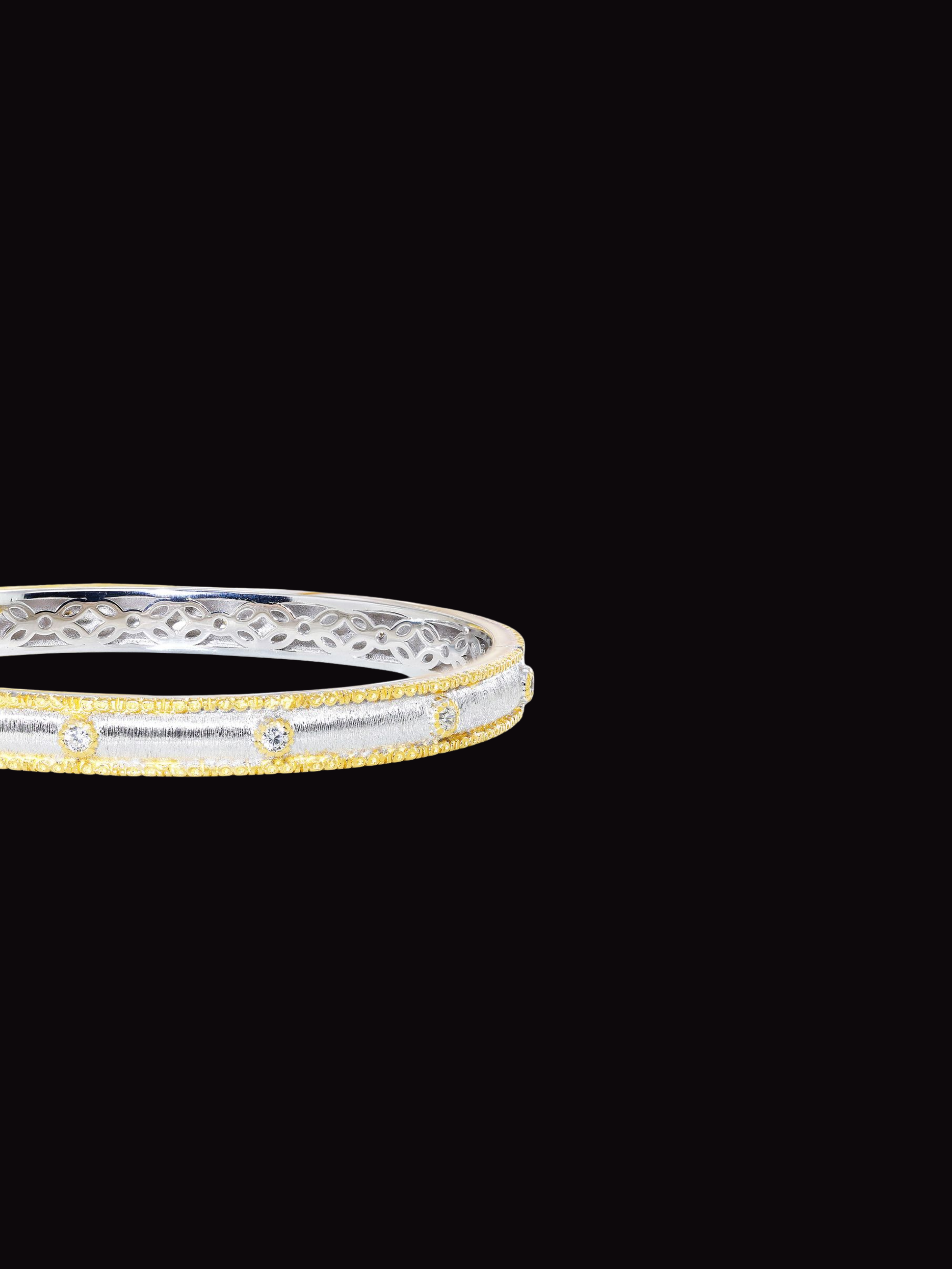 Tarvia Bangle