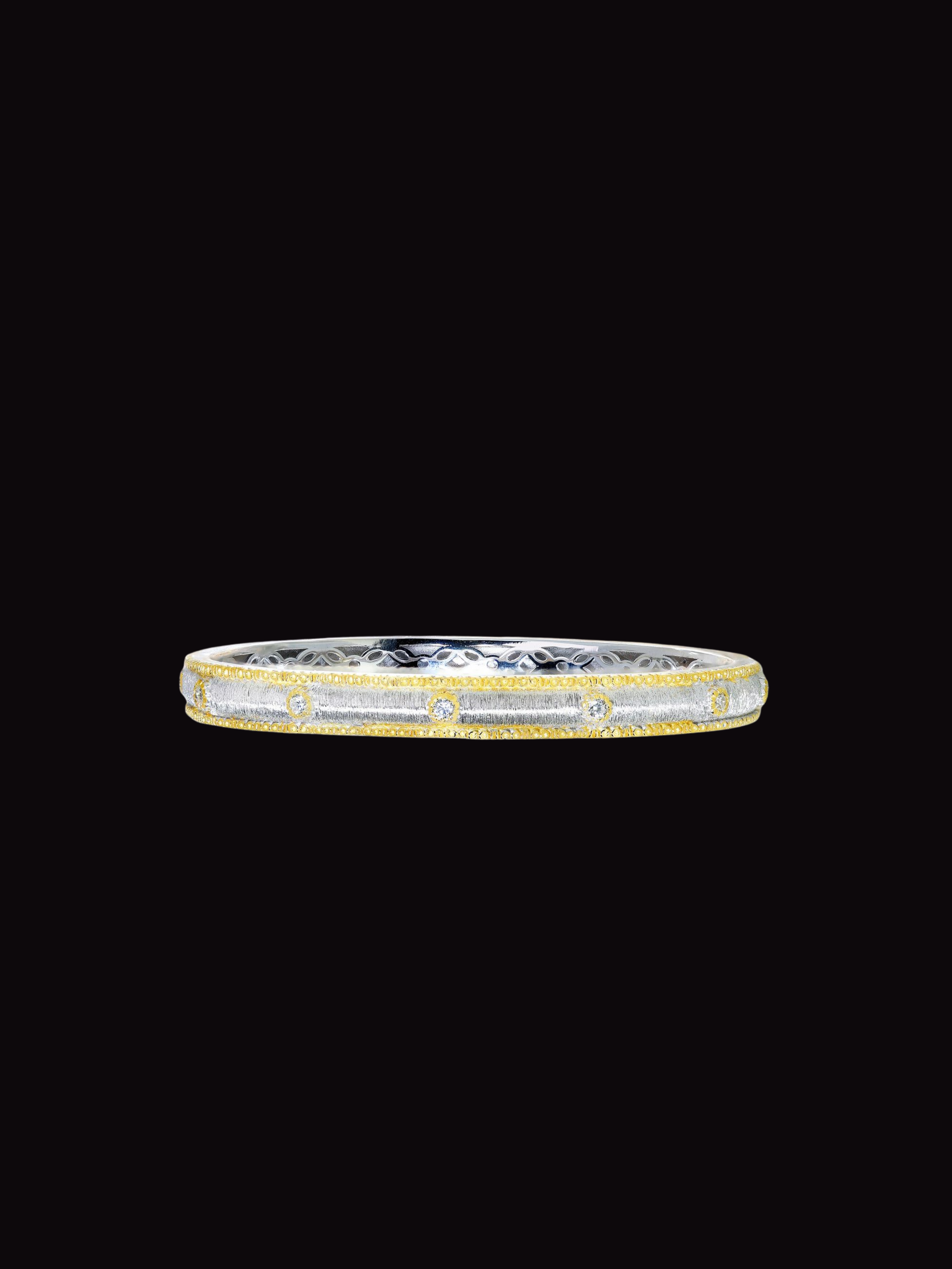 Tarvia Bangle