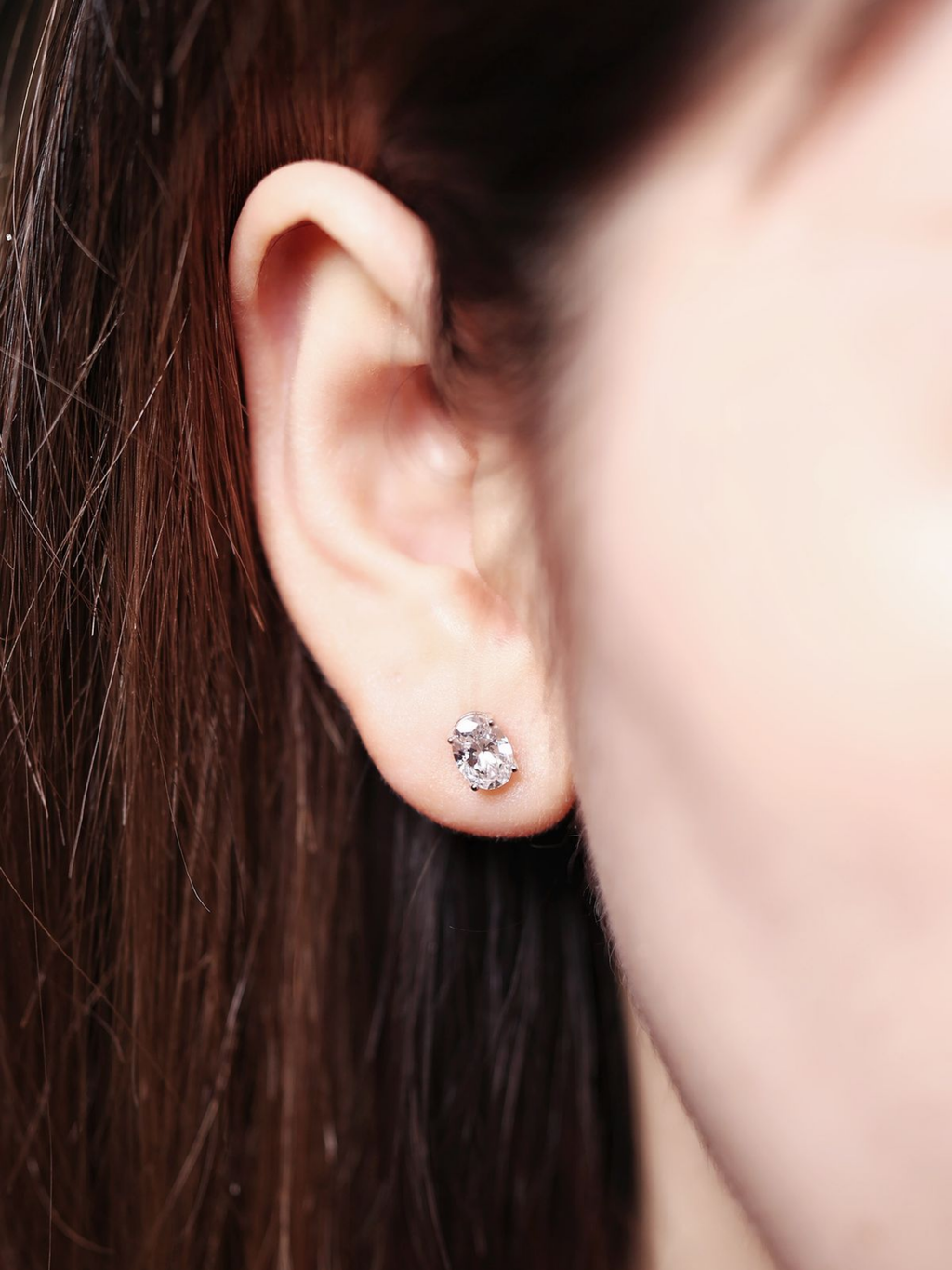 Cerea Oval Stud Earrings
