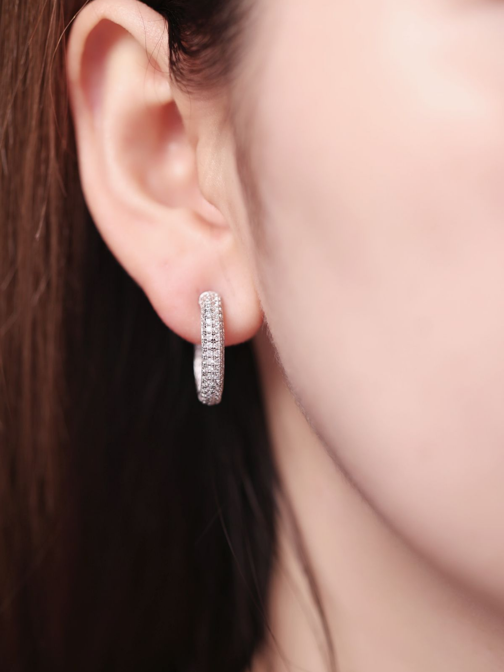 Yuna Hoop Earrings