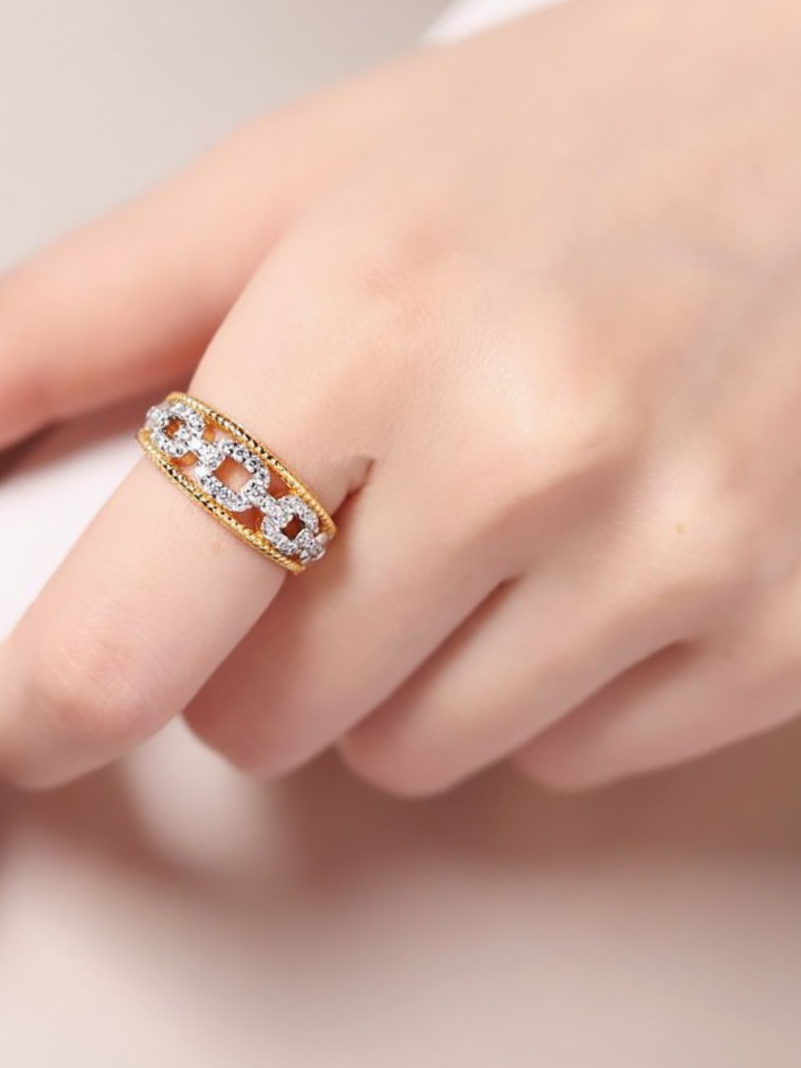 Charline Cuban Ring