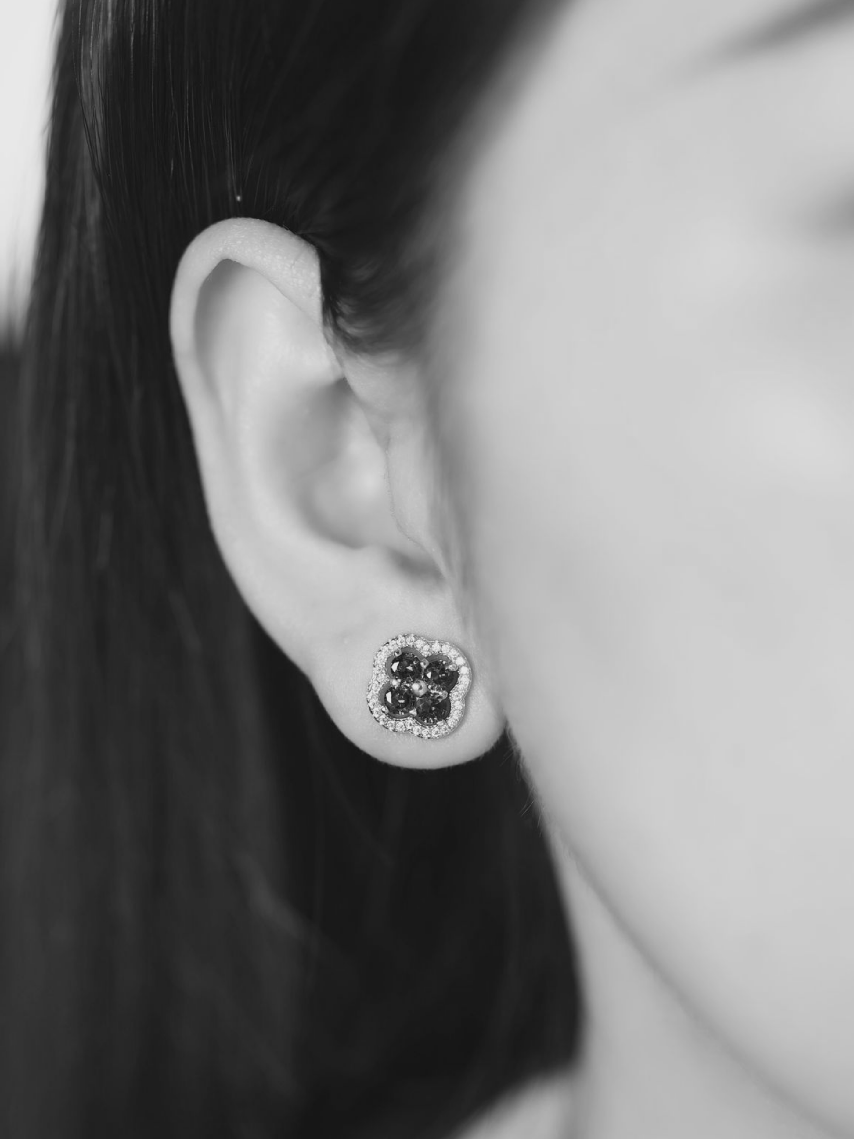 Yard Stud Earrings