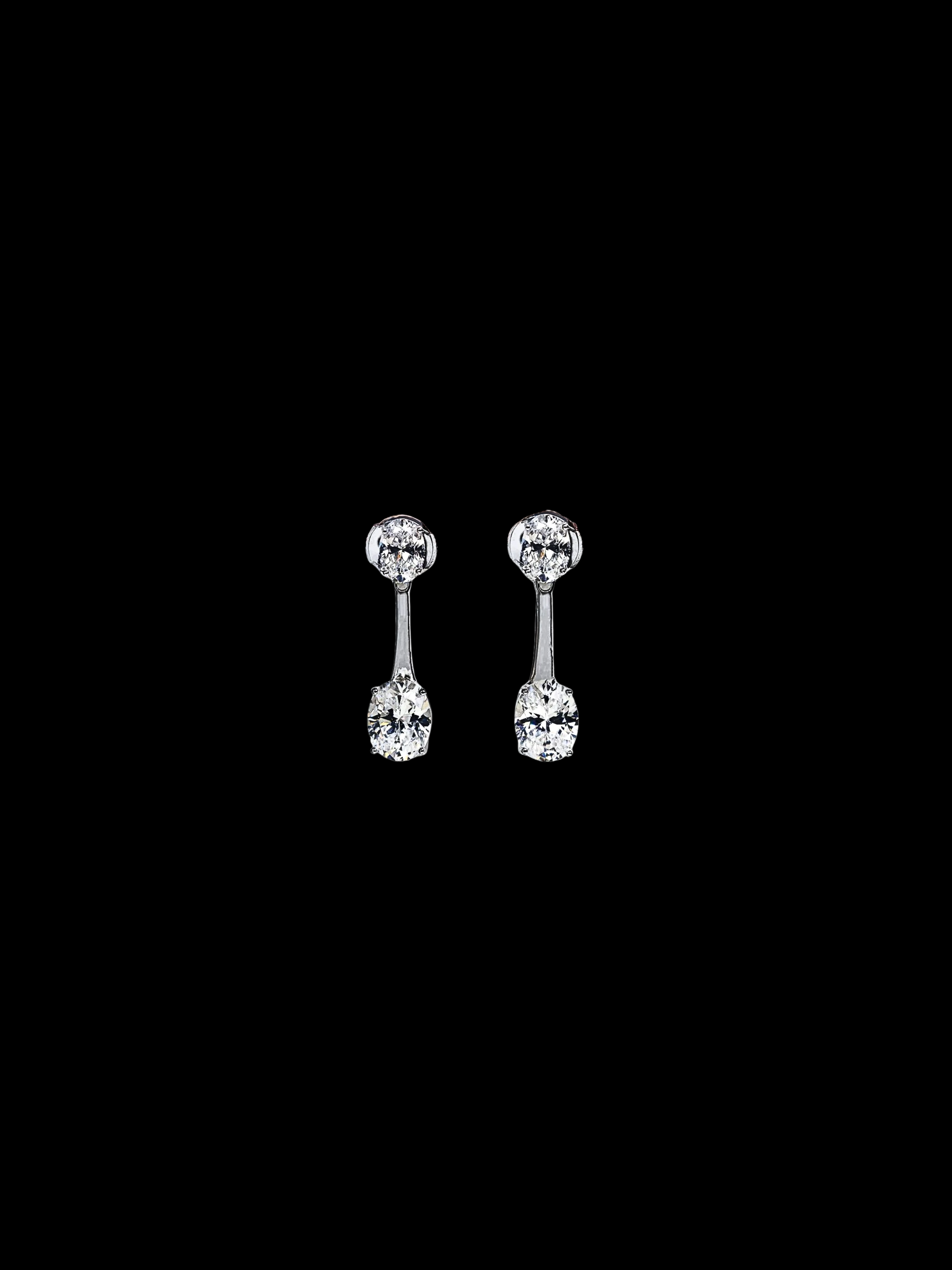 Pheyan Earrings