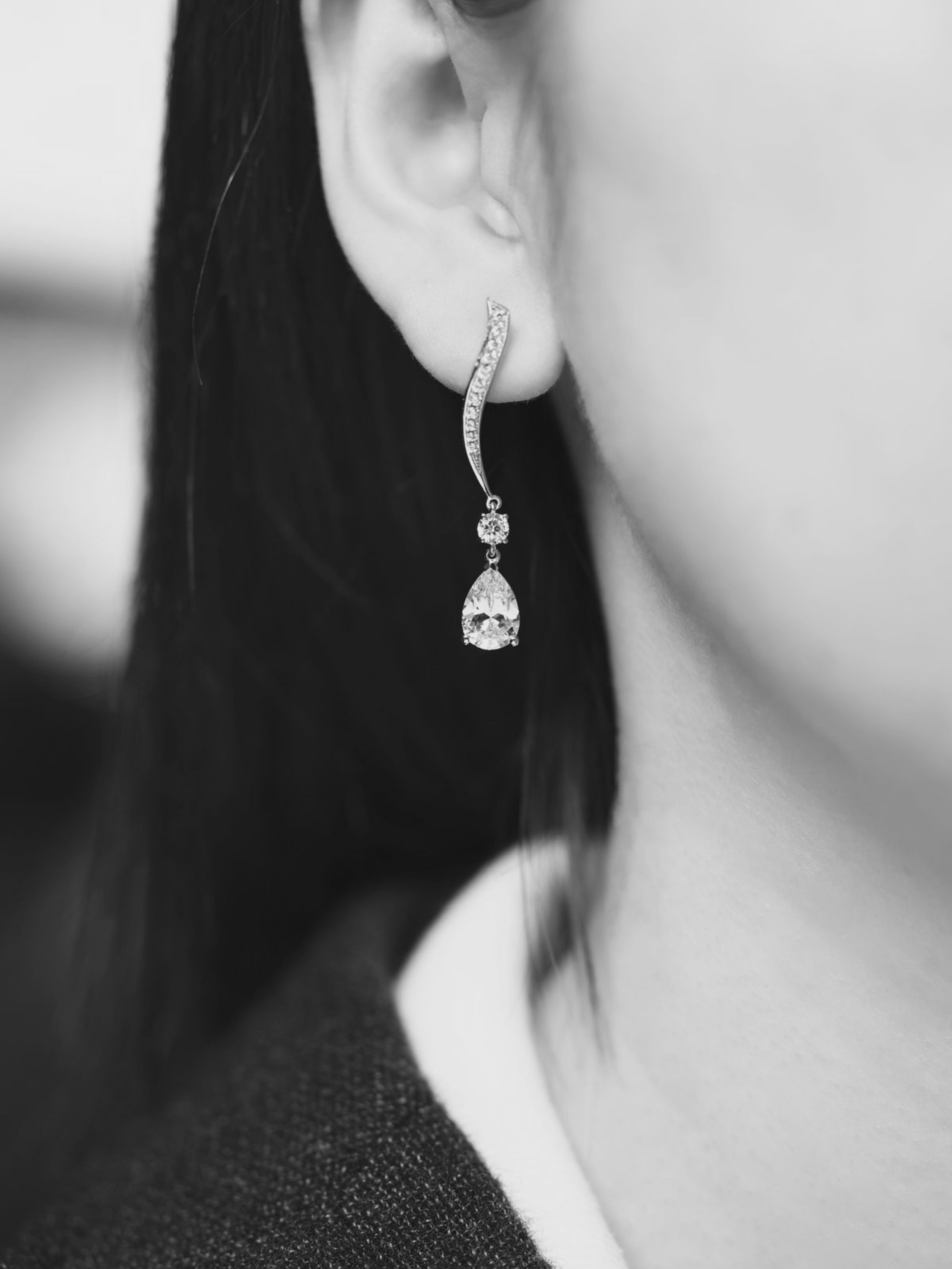 Rainie Drop Earrings