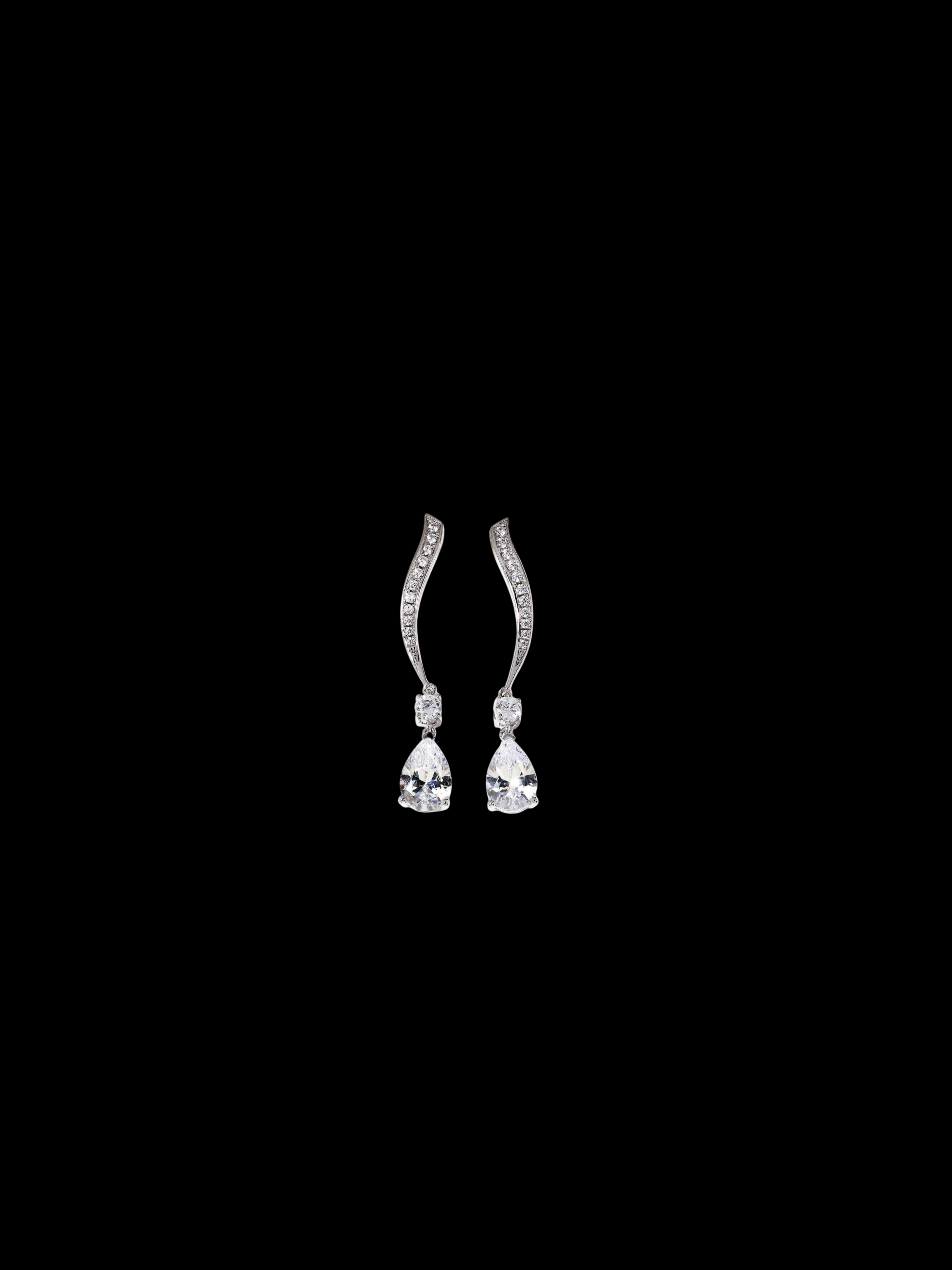 Rainie Drop Earrings