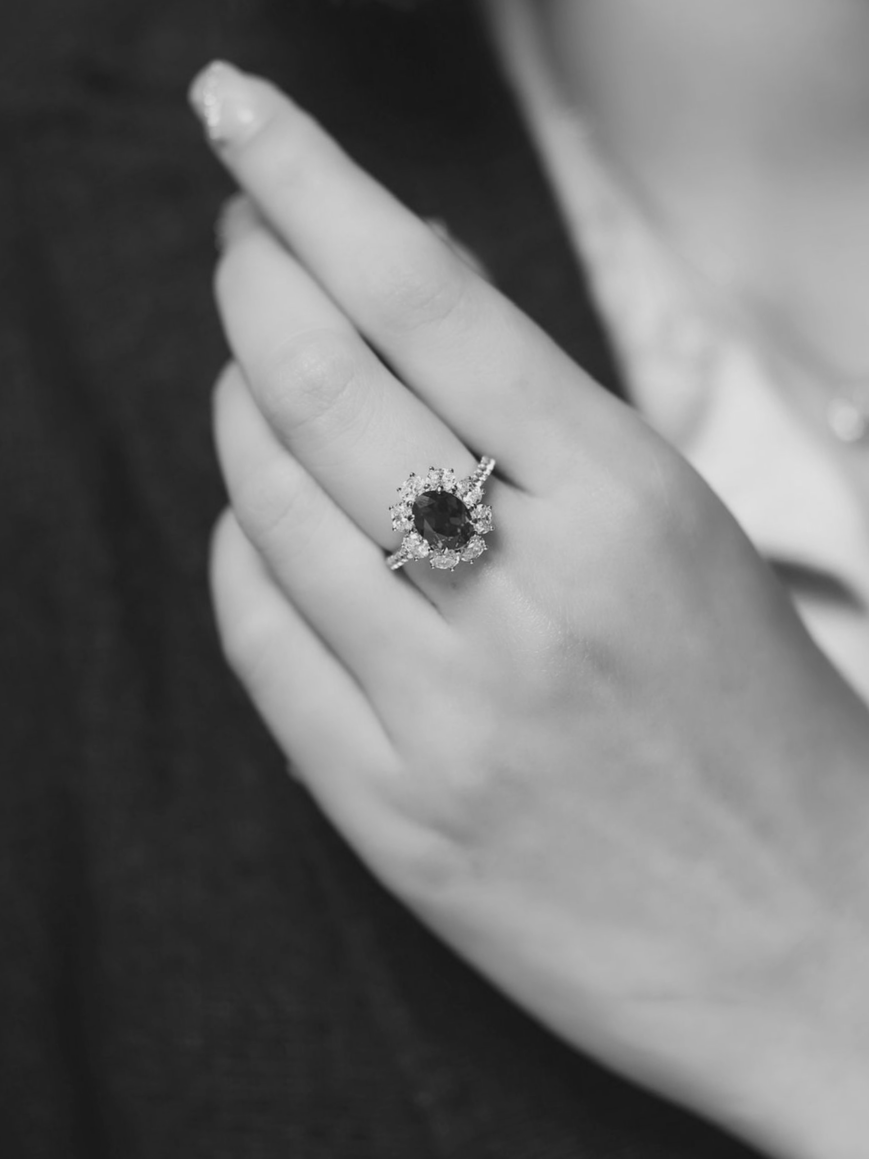Amanda Ring - Ruby Red