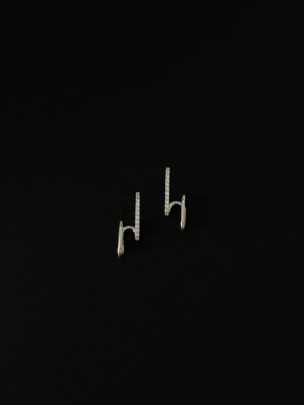 Cornor Earrings