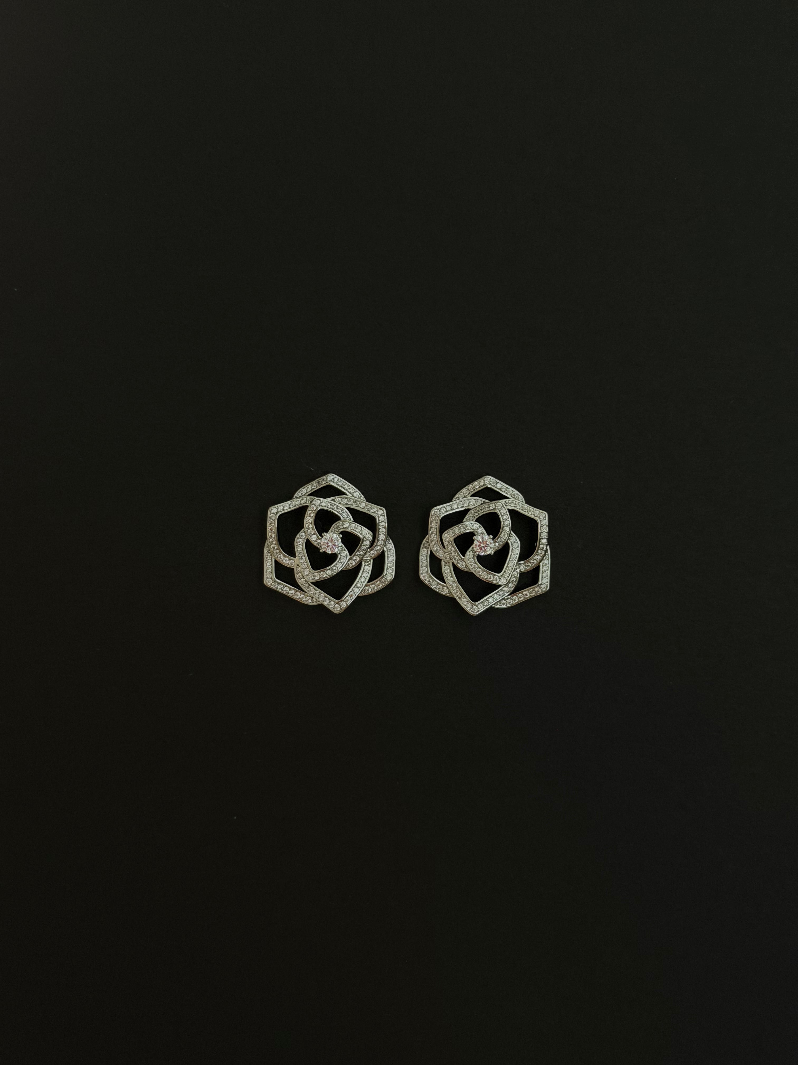 Bipo Earrings - White Gold