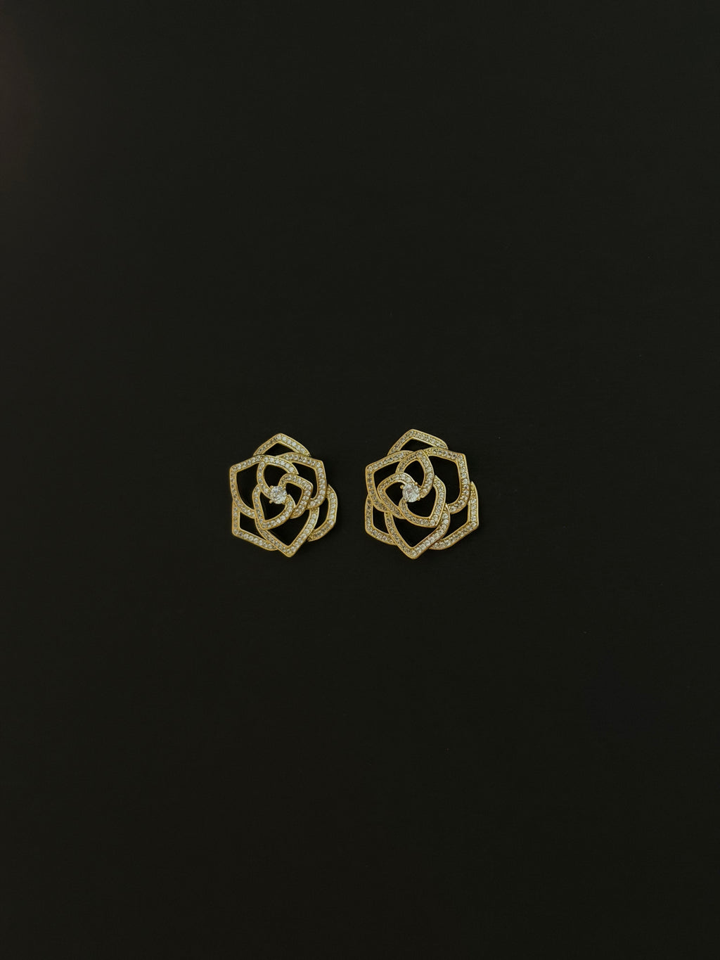 Bipo Earrings - Gold