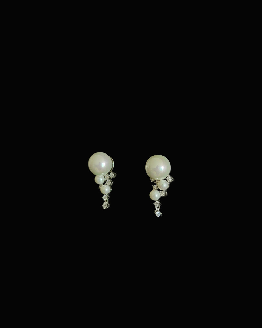 Kryz Pearl Earrings